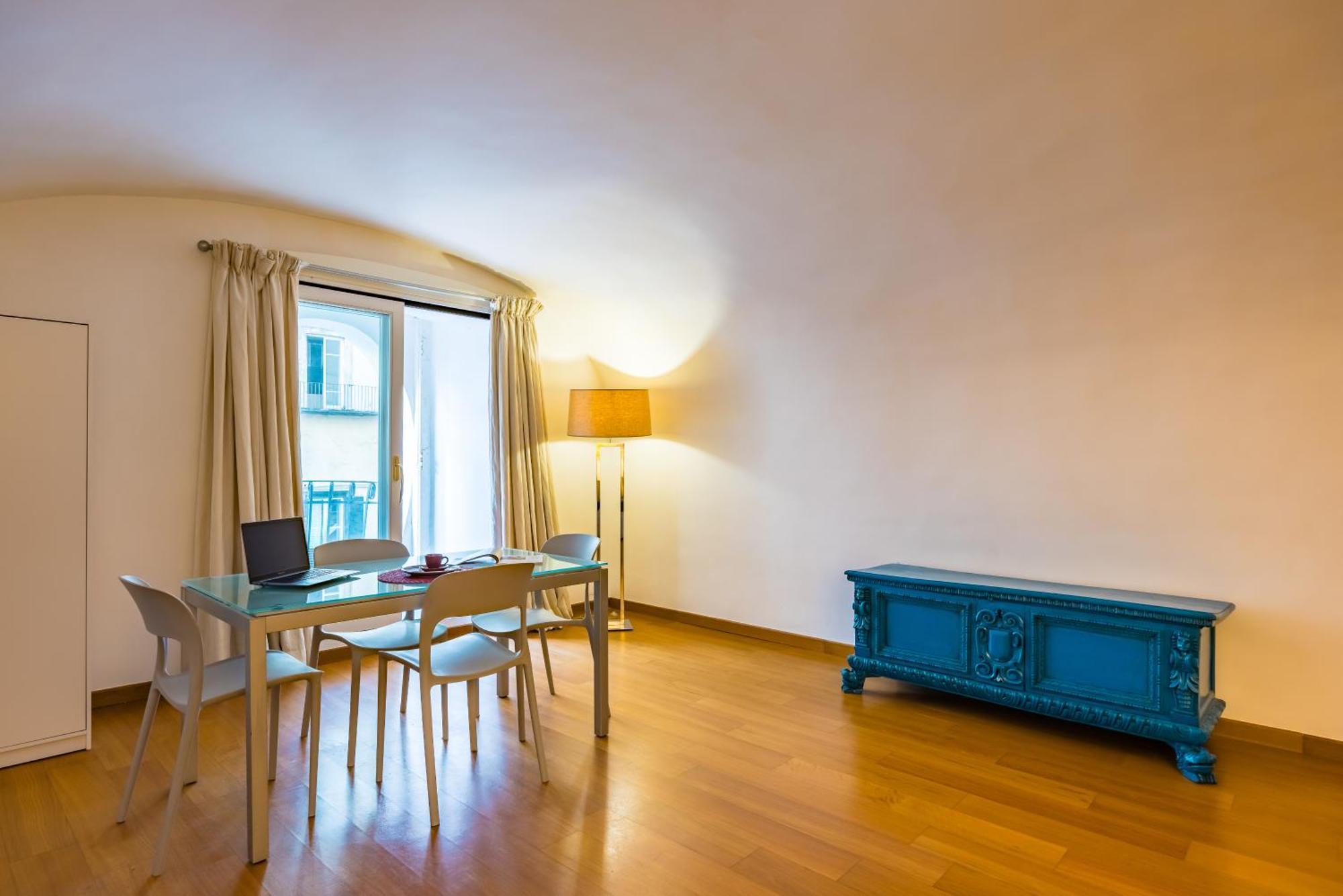 Apartment Direlo - Dependance *
